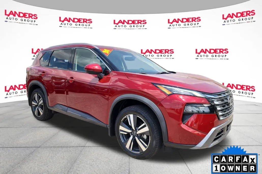 2024 Nissan Rogue SL photo 1