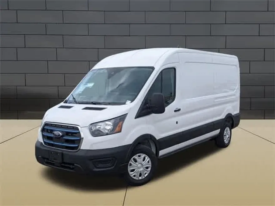 2023 Ford Transit photo 1
