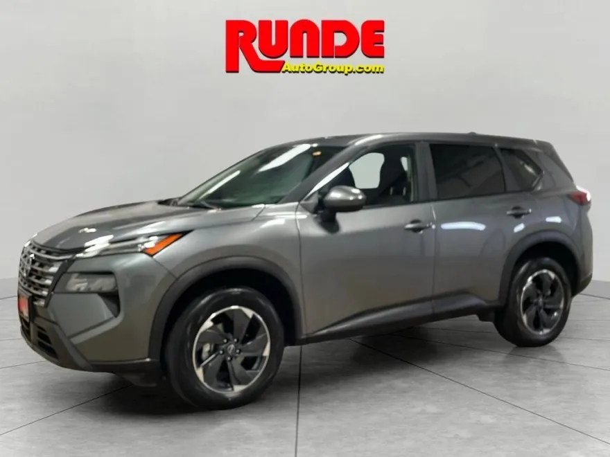 2024 Nissan Rogue SV photo 1