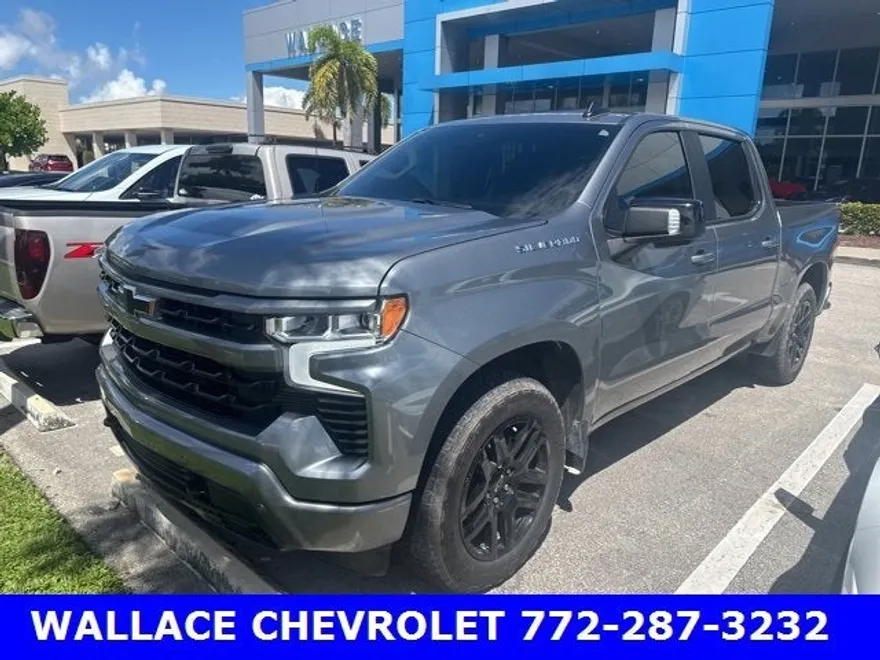 2024 Chevrolet Silverado 1500 RST photo 1