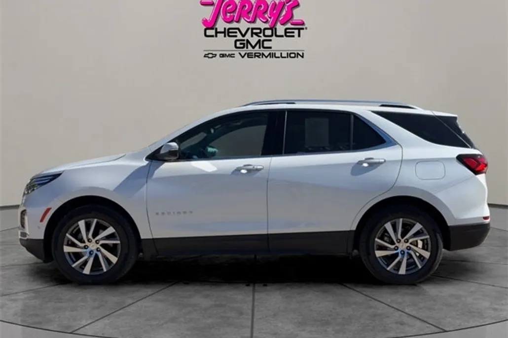 2022 Chevrolet Equinox Premier photo 1
