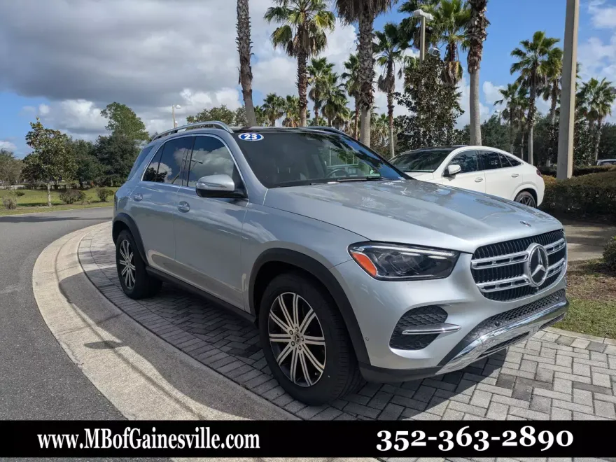 2025 Mercedes Benz GLE photo 1