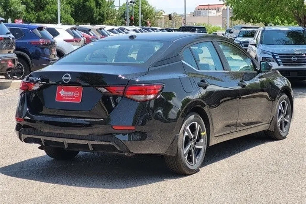 2025 Nissan Sentra SV photo 1