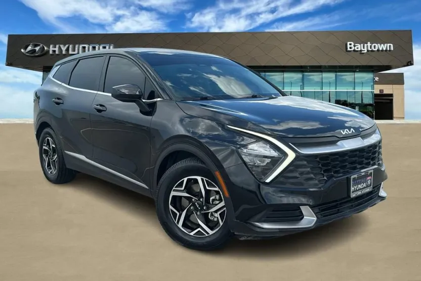 2023 Kia Sportage LX photo 1