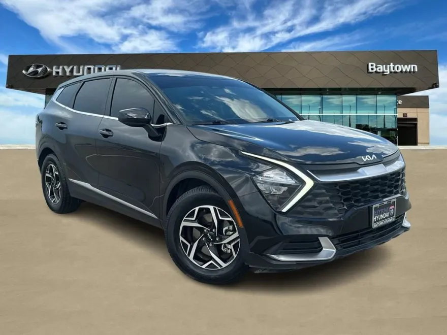 2023 Kia Sportage LX photo 1