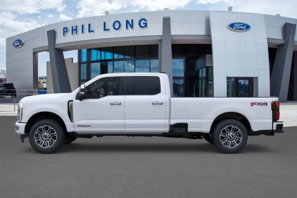 2025 Ford F-350 photo 1