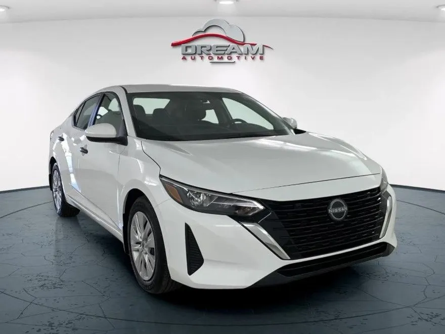 2024 Nissan Sentra S photo 1