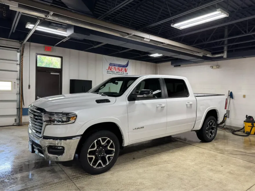 2025 Ram 1500 Laramie photo 1