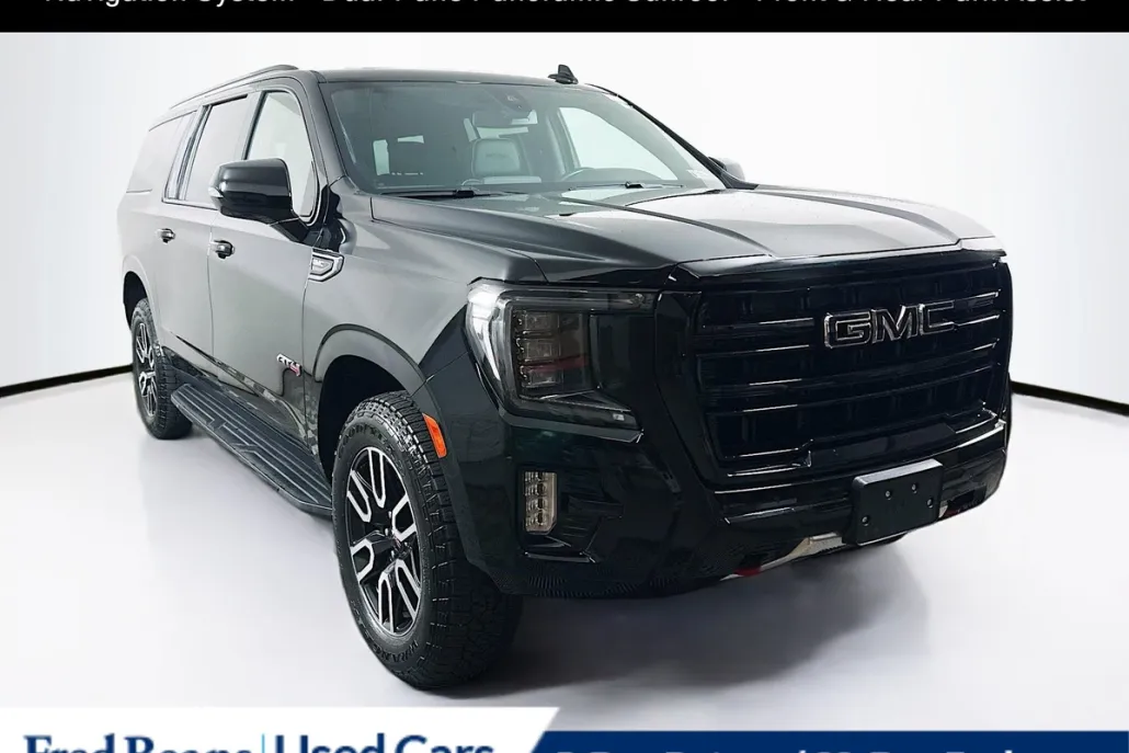2022 Gmc Yukon XL AT4 photo 1