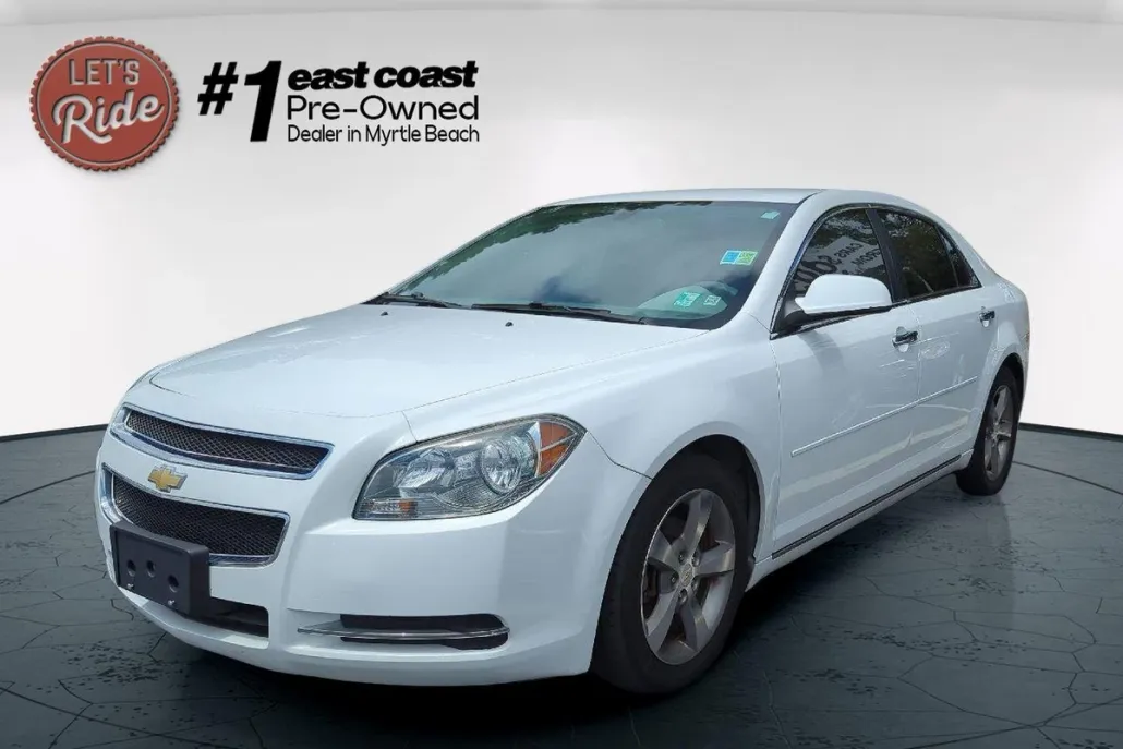 2012 Chevrolet Malibu 1LT photo 1