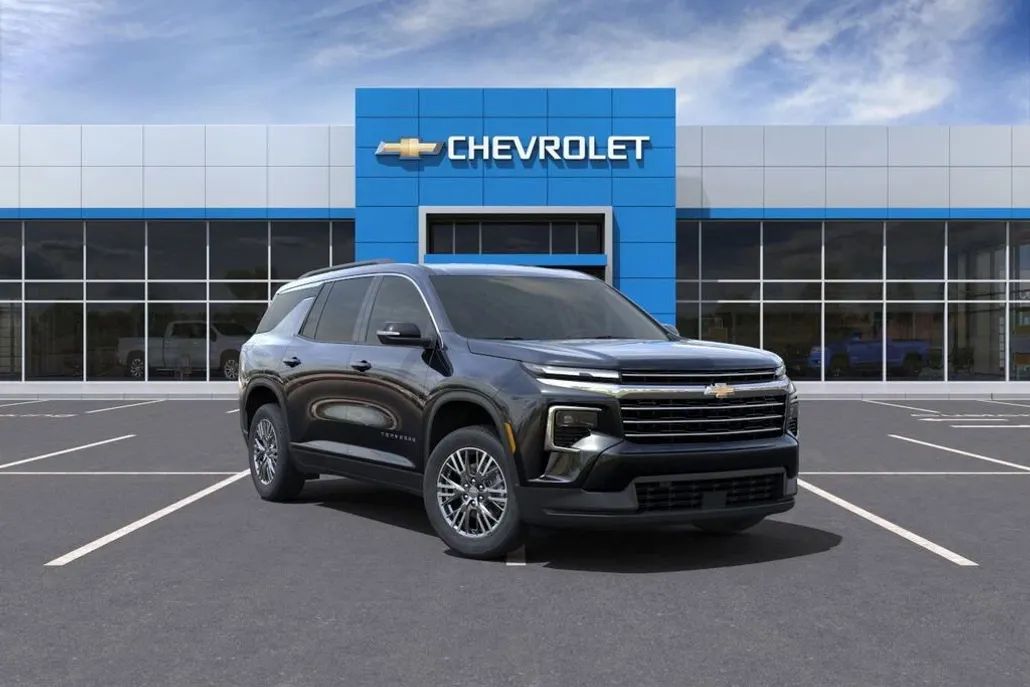 2025 Chevrolet Traverse photo 1