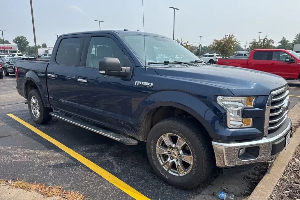 2016 Ford F-150 XLT photo 1
