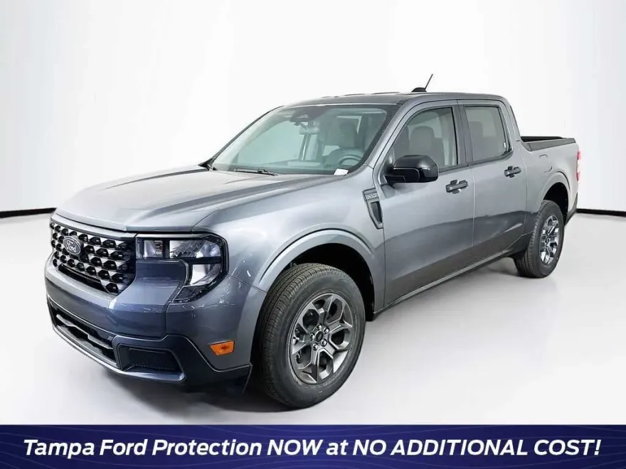 2025 Ford Maverick XLT photo 1