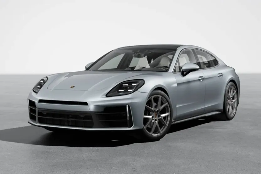 2026 Porsche Panamera 4 photo 1