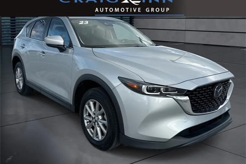 2023 Mazda CX-5 2.5 S Preferred photo 1