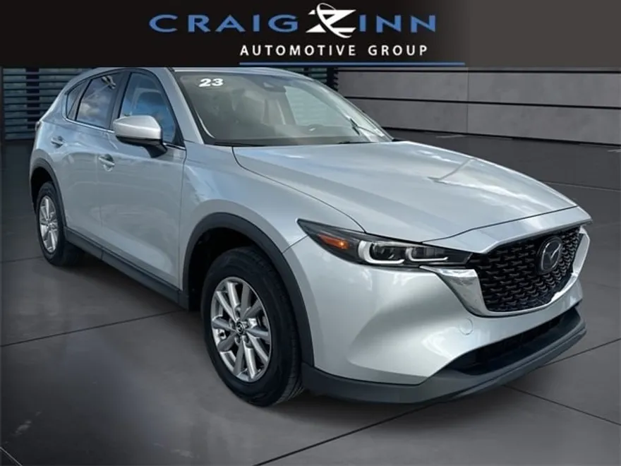 2023 Mazda CX-5 2.5 S Preferred photo 1