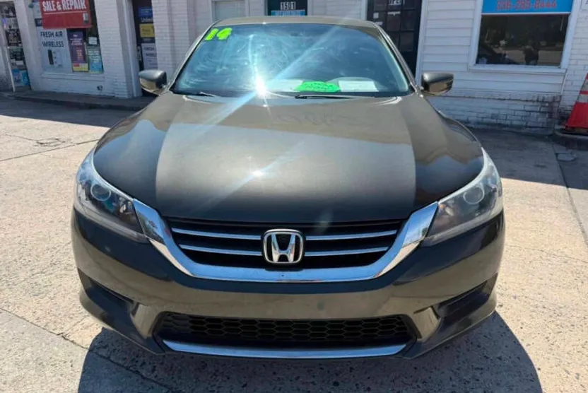 2014 Honda Accord LX photo 1