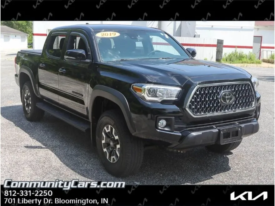 2019 Toyota Tacoma TRD V6 photo 1