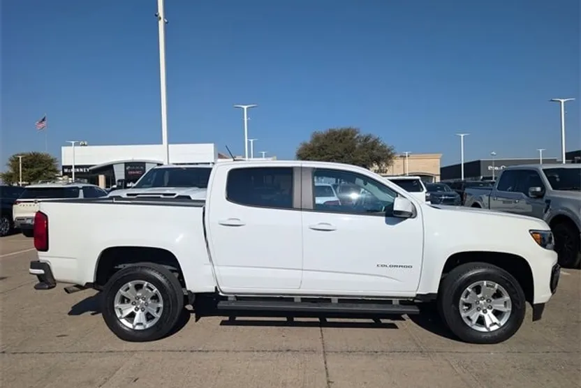 2021 Chevrolet Colorado LT photo 1