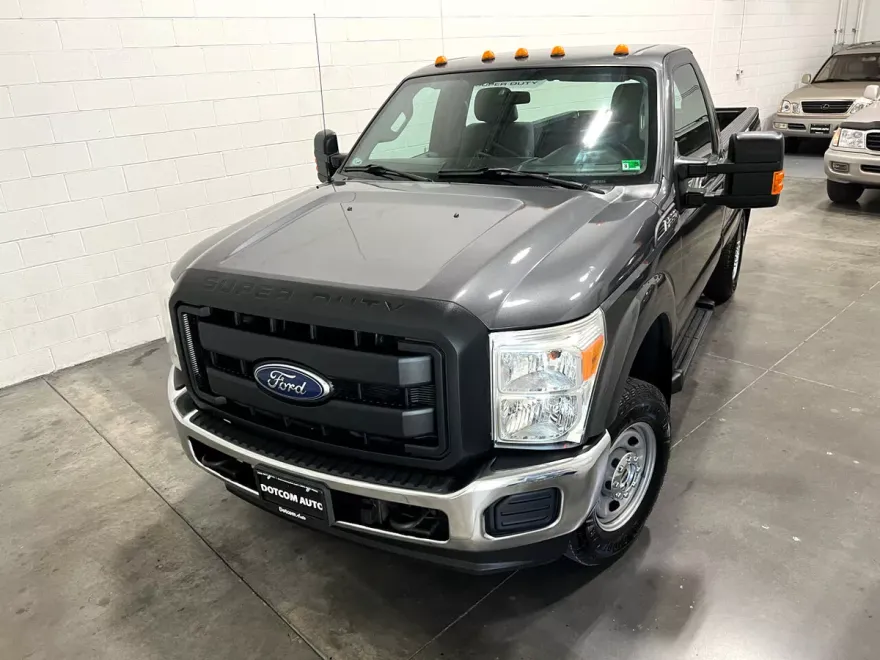 2015 Ford F-250 XLT photo 1