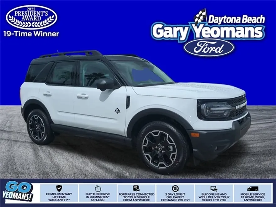2025 Ford Bronco Sport Outer Banks photo 1