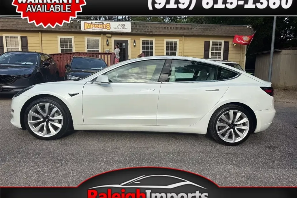2020 Tesla Model 3 photo 1