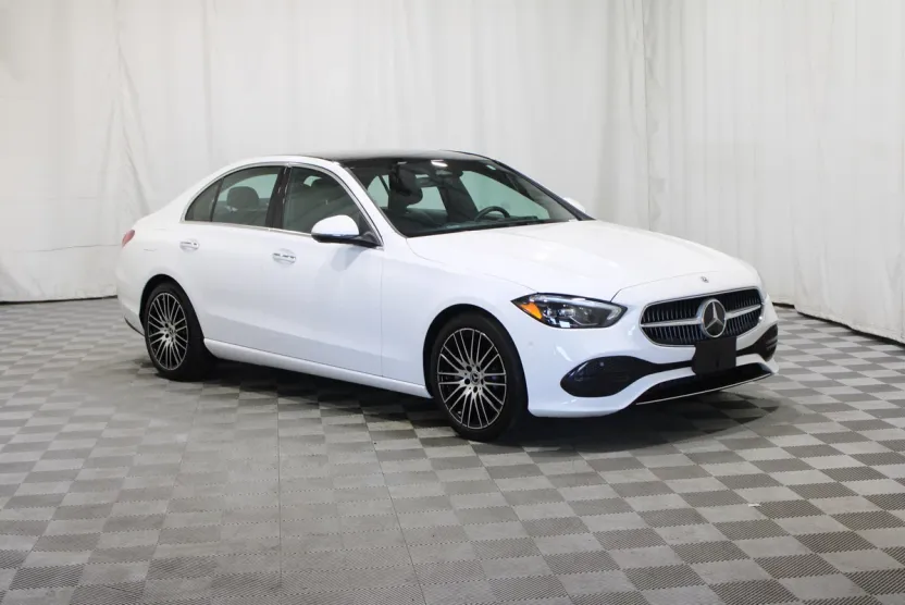 2024 Mercedes Benz C 300 photo 1