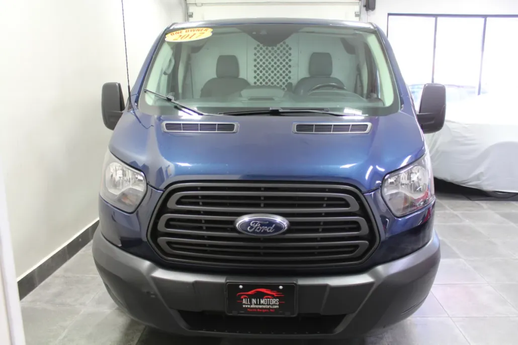 2017 Ford Transit Van photo 1