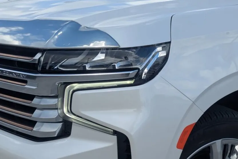 2021 Chevrolet Tahoe High Country photo 1