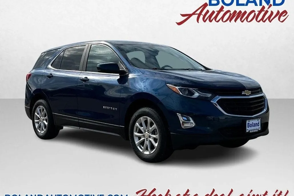 2021 Chevrolet Equinox LT photo 1