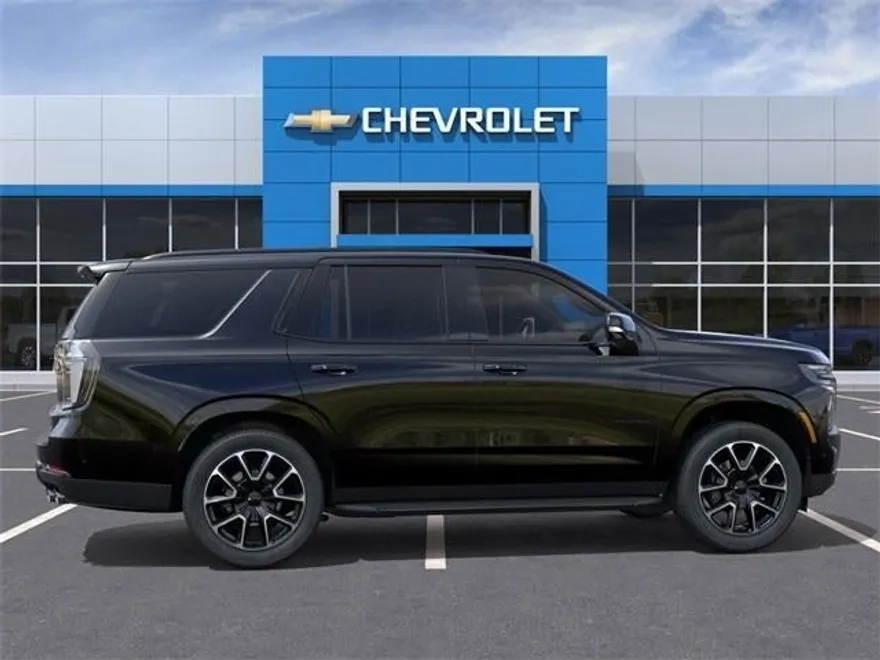 2025 Chevrolet Tahoe RST photo 1