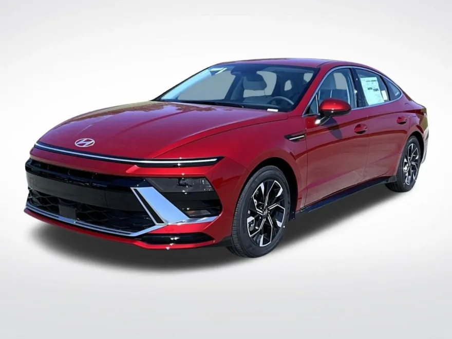 2025 Hyundai Sonata SEL photo 1