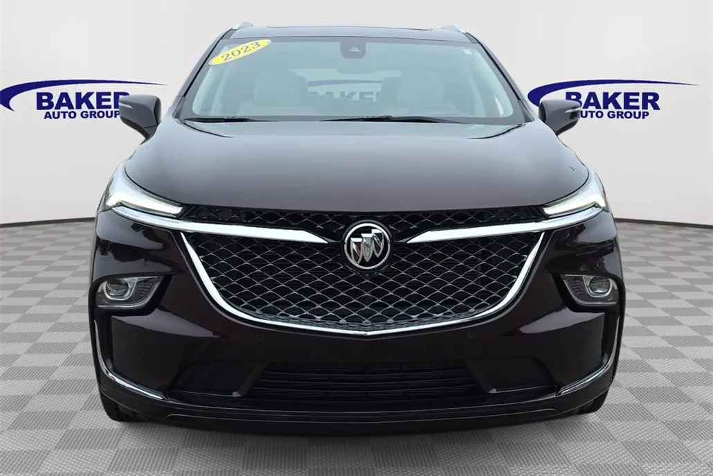 2023 Buick Enclave Avenir photo 1