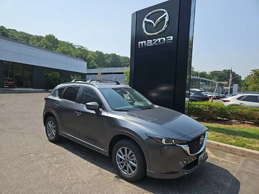 2025 Mazda CX-5 2.5 S Preferred photo 1