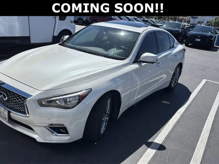 2022 Infiniti Q50 LUXE photo 1