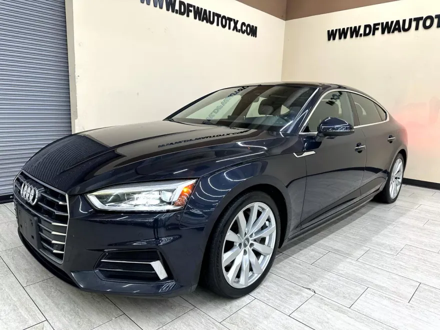 2018 Audi A5 Premium Plus Quattro photo 1