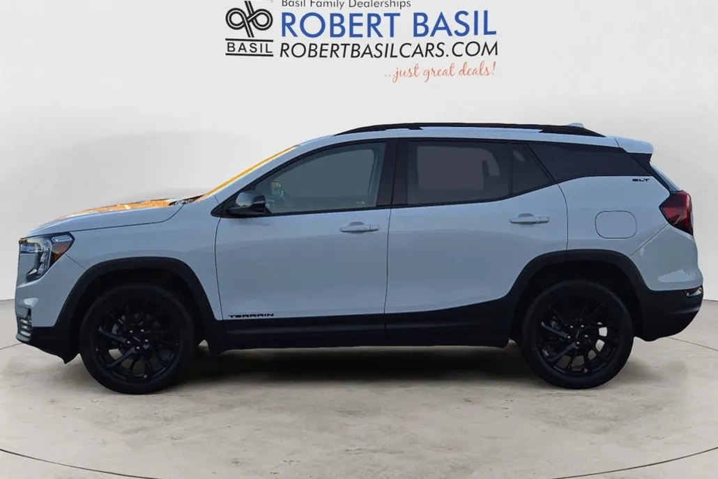 2024 Gmc Terrain SLT photo 1