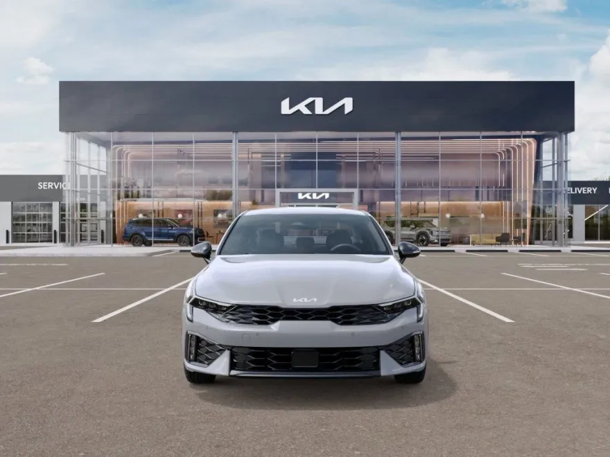 2026 Kia K5 GT-Line photo 1