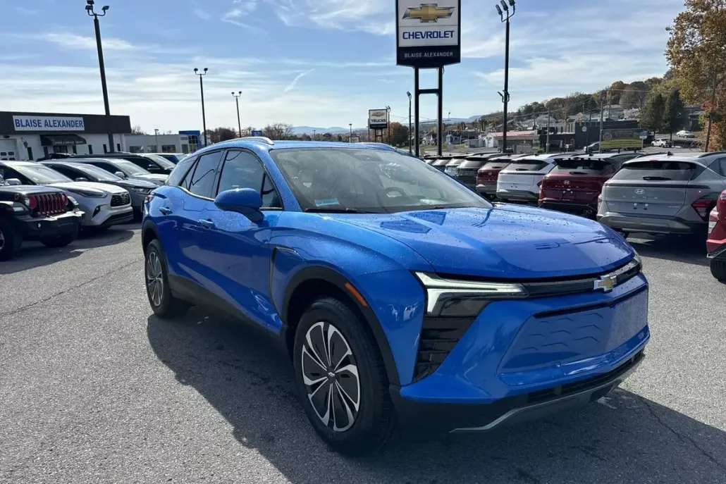 2025 Chevrolet Blazer EV photo 1