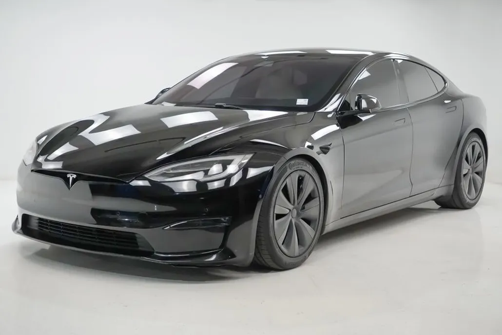 2021 Tesla Model S Long Range photo 1