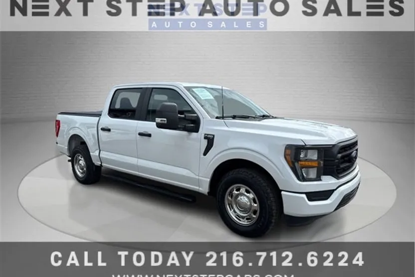 2023 Ford F-150 XL photo 1