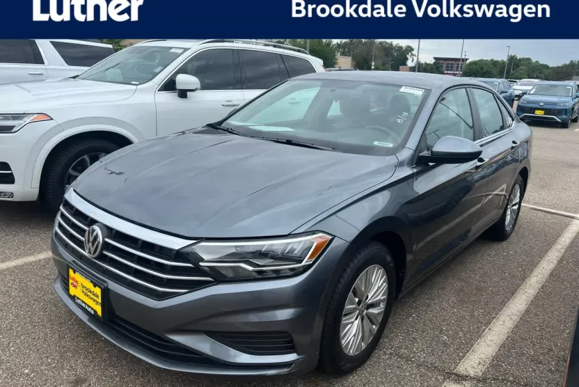 2019 Volkswagen Jetta S photo 1