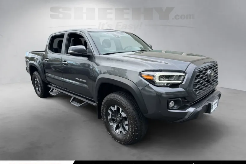 2023 Toyota Tacoma TRD Off-Road photo 1