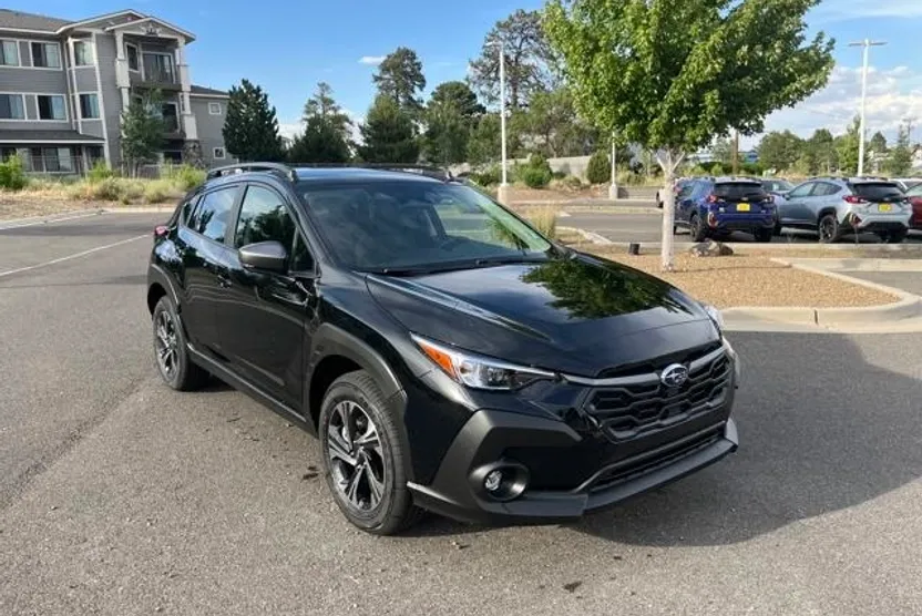 2025 Subaru Crosstrek Premium photo 1