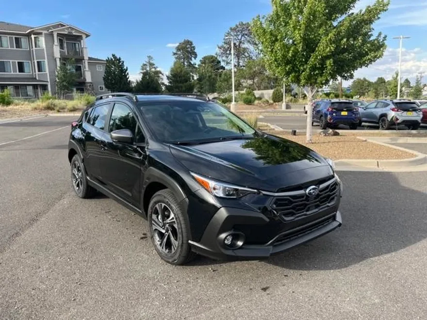 2025 Subaru Crosstrek Premium photo 1