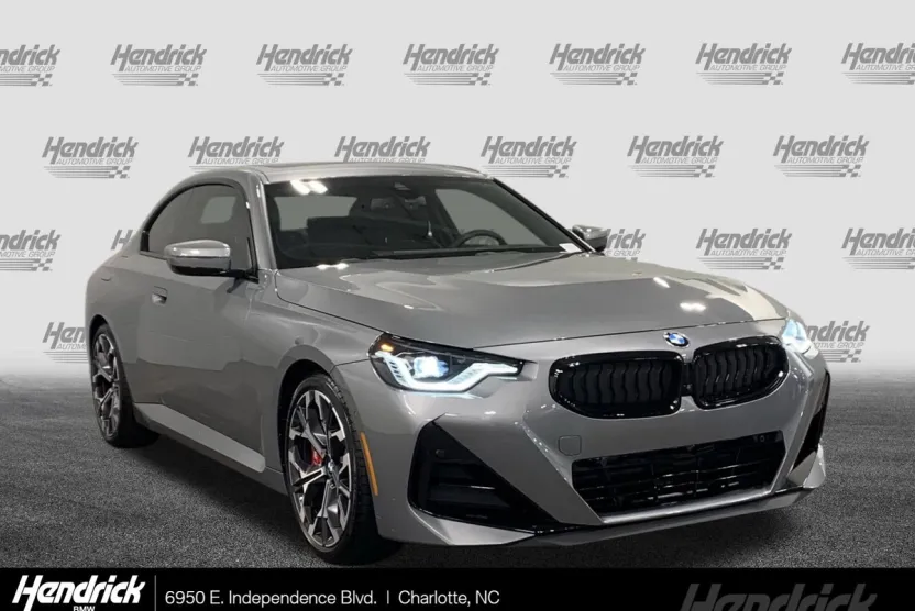 2025 Bmw 230i photo 1