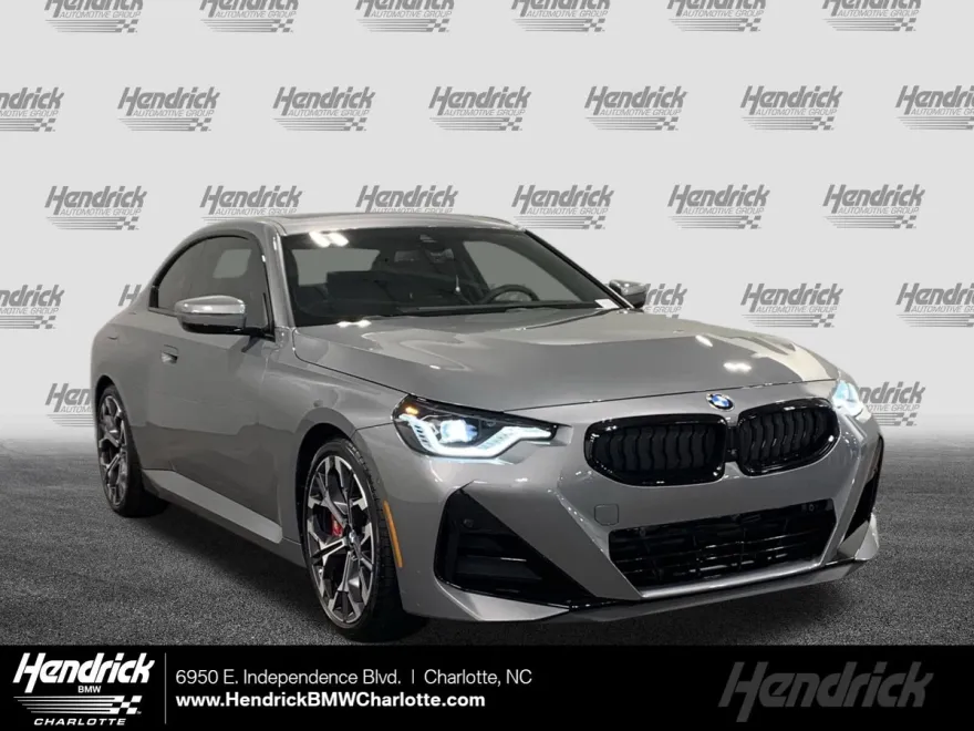2025 Bmw 230i photo 1