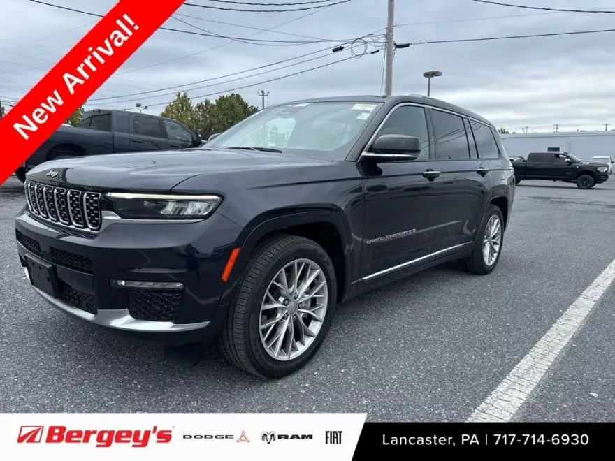 2023 Jeep Grand Cherokee L Summit photo 1