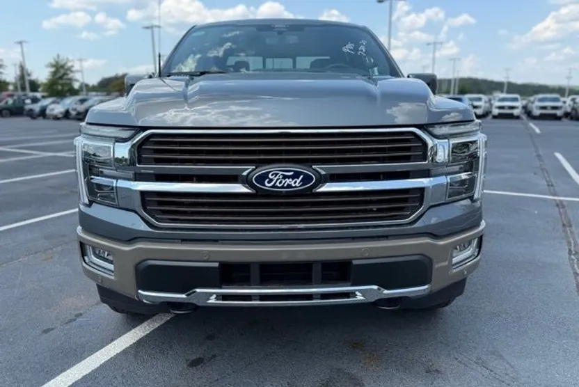 2025 Ford F-150 King Ranch photo 1