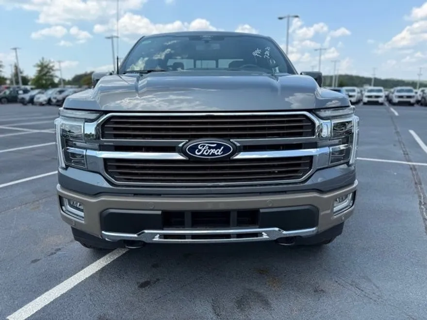 2025 Ford F-150 King Ranch photo 1